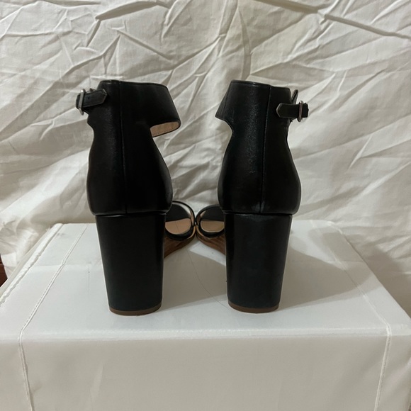 Linea Paolo Women's Elodie Ankle Strap Wedge Sandals Black​ - Picture 3 of 4